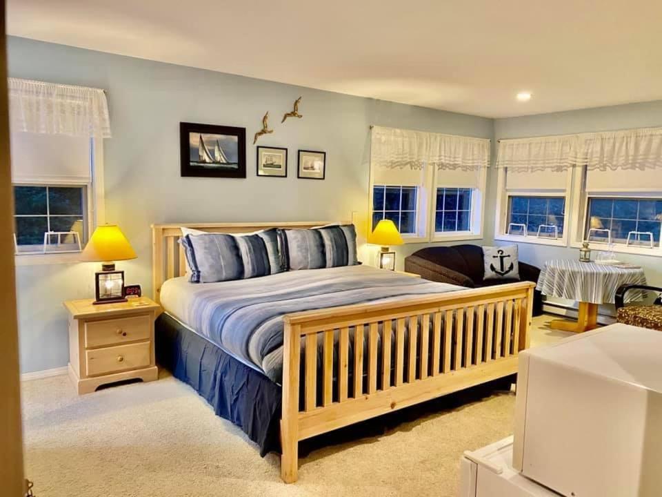 Seafarers Bed & Breakfast Tofino Eksteriør bilde